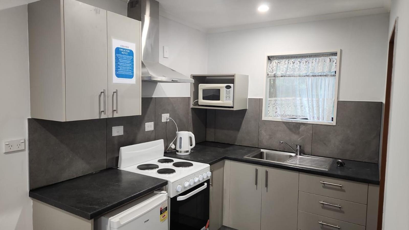 Academy Lodge Motel Ashburton Luaran gambar